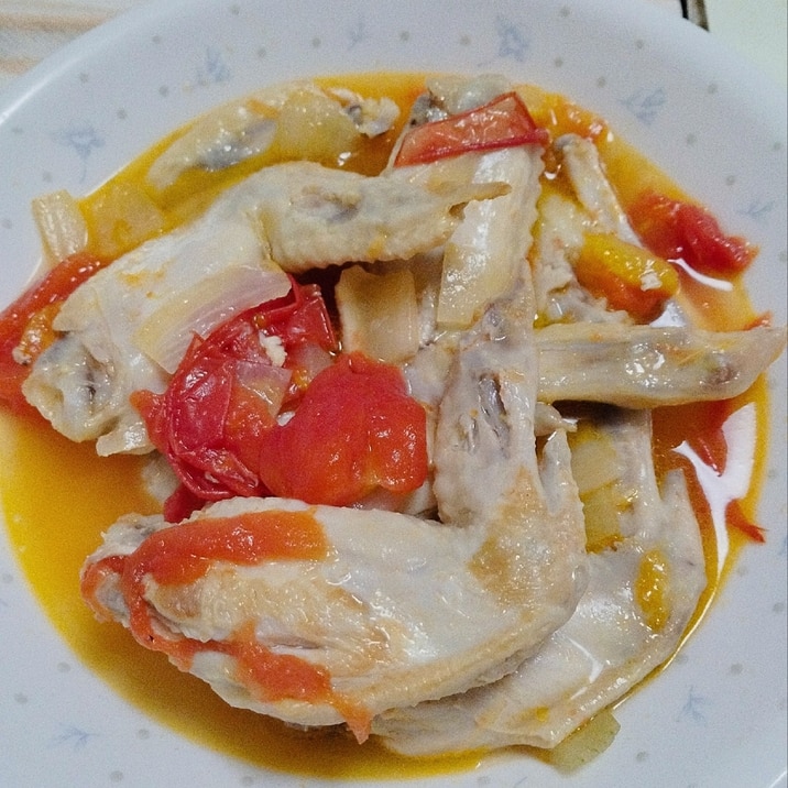鶏手羽のトマト煮